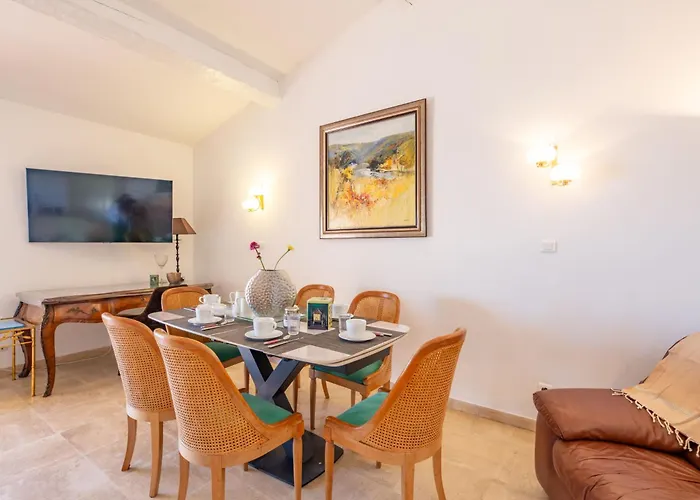 El Cantarello-2 By Interhome Dom wakacyjny Sainte-Maxime